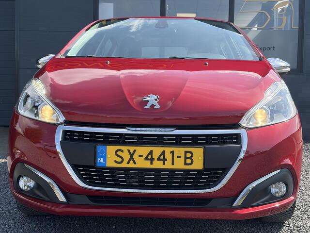 Peugeot 208 1.2 PureTech Blue Lease Executive Trekhaak,Navi,Cima,Cruise,Pdc,Net beurt gehad,Lm velgen,5 Deurs,D-riem vv in 2024,N.A.P,Apk tot 06-2027