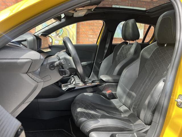 Peugeot 208 PureTech 100 GT | Panoramadak | Keyless | Adaptive Cruise Control | Stoelverwarming |