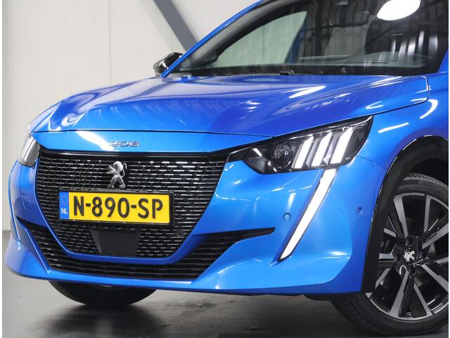 Peugeot 208 1.2 100PK GT Pack | 1ste eigenaar | AppleCarplay/AndroidAuto | Glazendak | Parkeersensoren | Stoelverwarming | FULL LED | Navigatie | Lederen Stuurwiel | Climate Control | Adaptive Cruise Control | 17" LMV | Sfeerverlichting | Isofix | Privacy Glass |