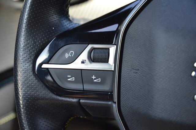 Peugeot 208 1.2 PureTech GT-Line Carplay | Camera | CC