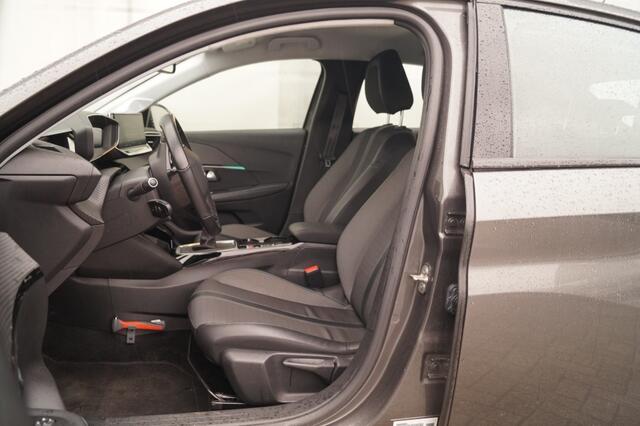 Peugeot 208 1.2 PureTech Allure -NAVI-ECC-PDC-CRUISE-