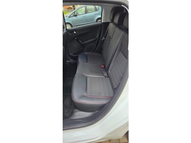 Peugeot 208 1.2 PureTech GT-Line