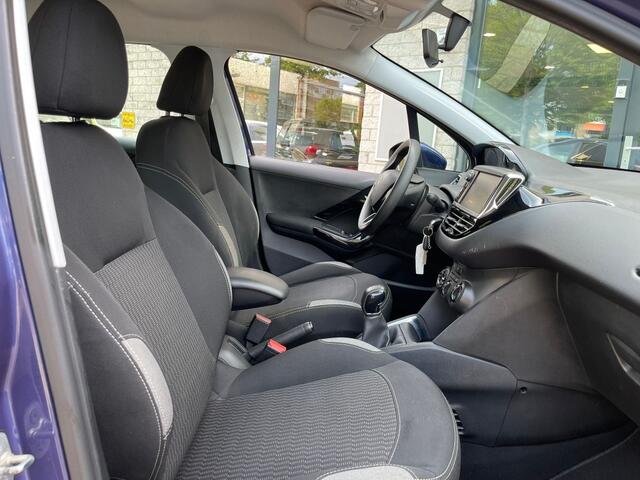Peugeot 208 1.2 PureT. Blue Lion Navi Distributie VV NAP Topstaat