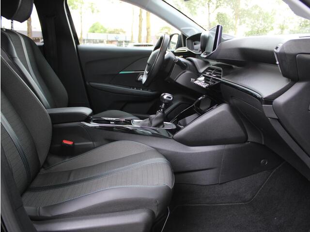 Peugeot 208 1.2 PureTech 100 Allure | Navi / Camera / Climate