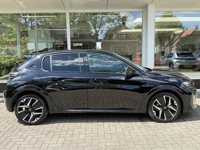 Peugeot 208 1.2 Hybrid 145 e-DCS6 GT | Alcantara | Elektrisch & Verwarmbare Stoelen | Achteruit Rijd Camera | Climate & Cruise Control |
