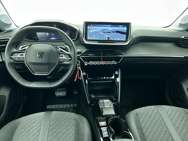 Peugeot 208 Peugeot 208 Hybrid 100pk Automaat Allure Navigatie Apple Carplay/Android Auto Airco Parkeer sensoren Cruise Control Led Lichtmetalen Velgen