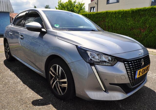 Peugeot 208 1.2 Allure 74Kw nav pdc v+a+cam