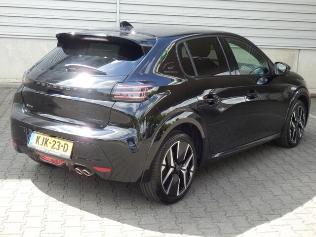 Peugeot 208 1.2 Hyb 145 GT