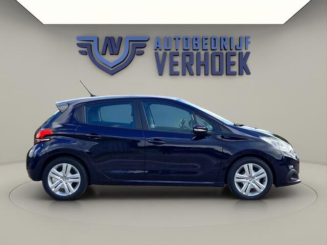 Peugeot 208 1.2PureTech Signature Carplay - Nieuwe distributieriem - NL Auto