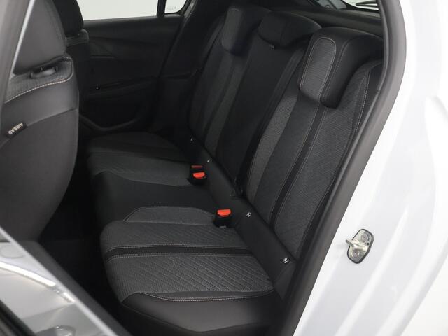 Peugeot 208 1.2 Hybrid 110 e-DCS6 Allure | Navigatie | 360° Camera | Climate Control | Cruise Control | Keyless Go | Dodehoekdetectie |