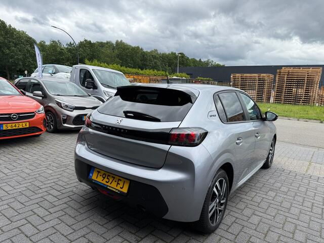 Peugeot 208 75PK Style | 1E EIGENAAR | 12MND GARANTIE | LED | CARPLAY | NAVI | CRUISE | CLIMA | LMV |