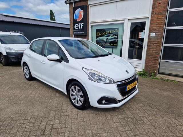 Peugeot 208 1.2i "Blue Lion" 5 Deurs - Cruise - Navi - Airco - Apk 16-05-2027 !!