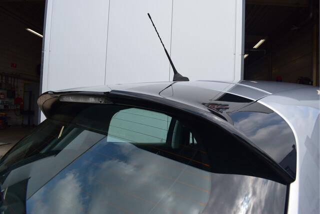 Peugeot 208 1.2 Allure 110PK | Automaat | NL-Auto | Apple Carplay/Android Auto