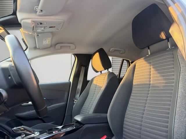 Peugeot 208 EV Allure - Clima, Cruise, Carplay