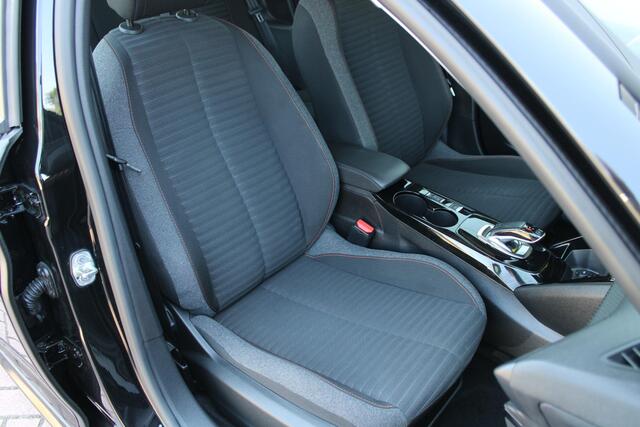 Peugeot 208 1.2 PureTech 100pk Active Pack Automaat