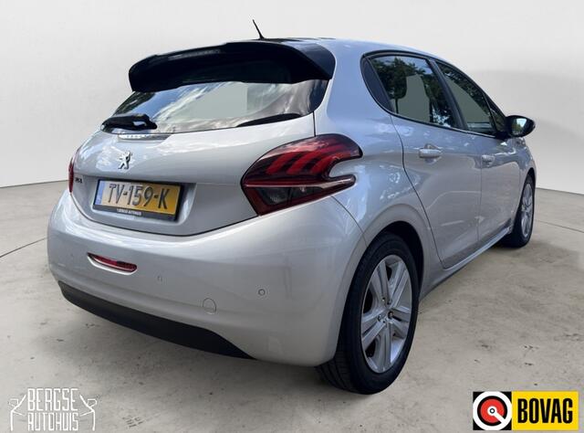 Peugeot 208 1.2 PureTech Carplay Airco Cruise Pdc