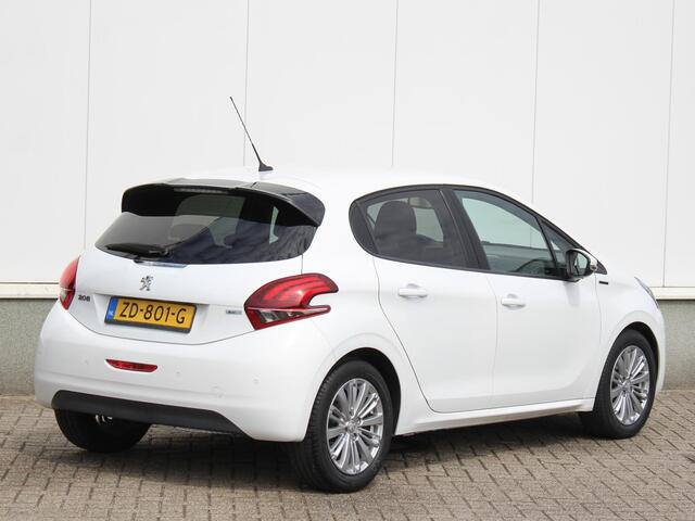 Peugeot 208 1.2 PureTech Signature | Airco | Navi | Park sens | Lm-Velgen