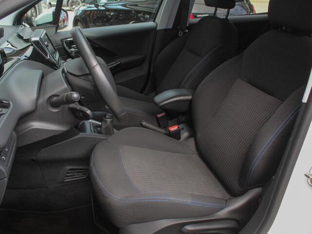 Peugeot 208 1.2 PureTech Signature | Airco | Navi | Park sens | Lm-Velgen