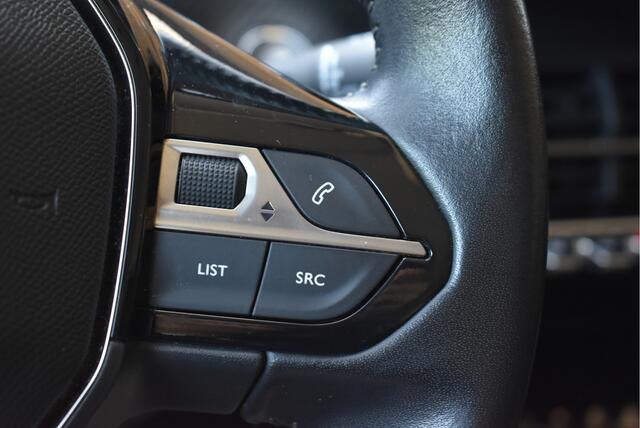 Peugeot 208 1.2 PureTech Allure 100PK Origineel NL, Virtual cockpit, Keyless, Cruise, Carplay, PDC, Half leder