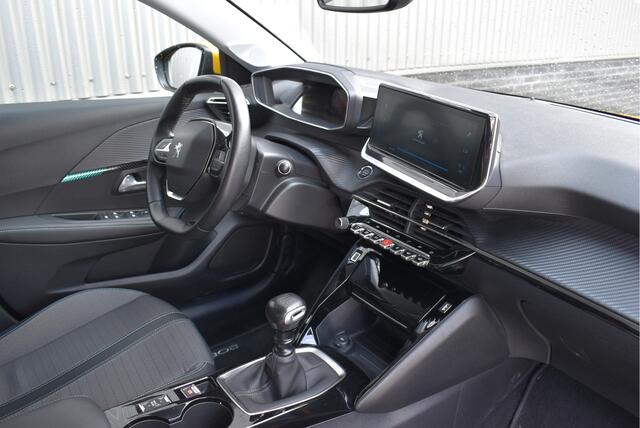Peugeot 208 1.2 PureTech Blue Lease Allure 100pk Afn. trekhaak, Half leder, Keyless go, Cruise, Camera, Elek. handrem, PDC