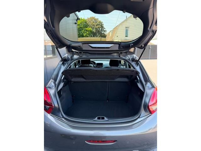 Peugeot 208 1.2 PureTech GT-Line 110pk AUT / Apple Carplay / Camera / Navi
