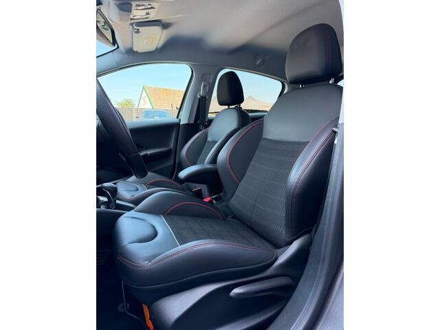 Peugeot 208 1.2 PureTech GT-Line 110pk AUT / Apple Carplay / Camera / Navi