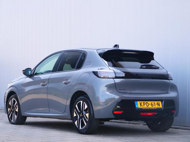 Peugeot 208 1.2 Hybrid 110 e-DCS6 Allure 110 Pk Automaat Apple Carplay / DAB / PDC