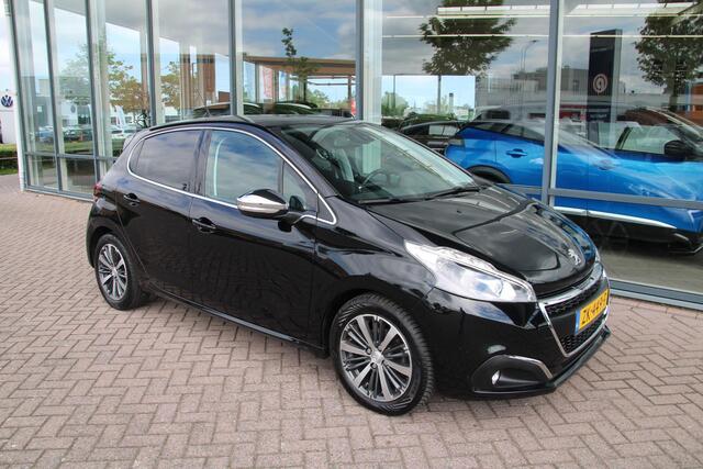 Peugeot 208 1.2 PureTech Allure Airco Navi Carplay Dealer onderhouden