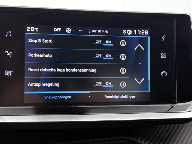 Peugeot 208 100 pk Allure Pack | Rijklaar | Keyless Entry | Camera | Stoelverwarming |