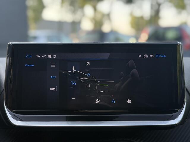 Peugeot 208 1.2 Hybrid 110 e-DCS6 Allure l 360 Camera l Cruise l Virtuele Cockpit l