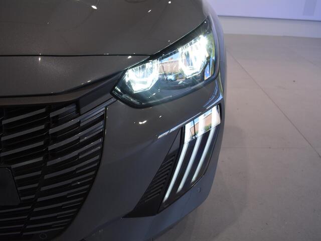 Peugeot 208 1.2 Hybrid 110 e-DCS6 Allure | Navigatie | Camera