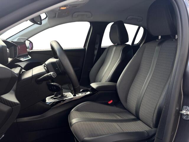 Peugeot 208 Allure Pack 1.2 Turbo 100pk | NAVI | 3D i-COCKPIT® | KEYLESS START | 180° CAMERA | CLIMA | CRUISE CONTROL | DAB+ |