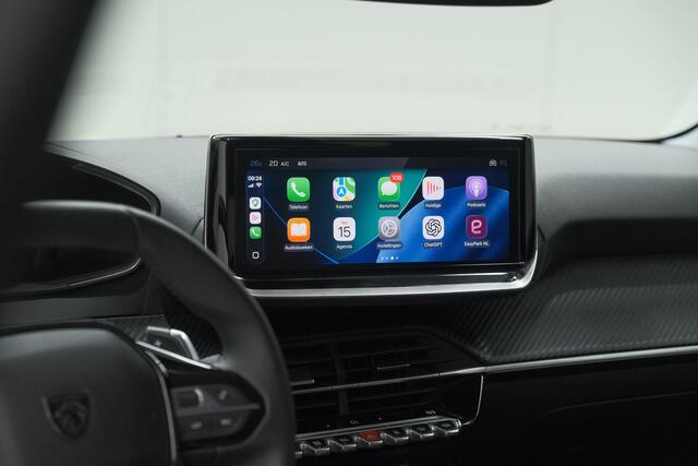 Peugeot 208 1.2 Hybrid 110 e-DCS6 Allure | Apple Carplay | Parkeersensoren Voor + Achter | Climate Control