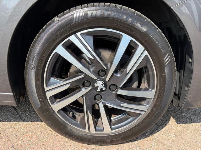 Peugeot 208 1.2 PureTech Allure 100pk 1e EIGENAAR | NED. AUTO | APPLE CARPLAY/ANDROID AUTO | A.CAMERA | 16"LM VELGEN |