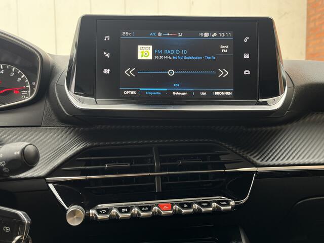 Peugeot 208 PureTech 75 Black Edition | Carplay/Android Auto | Bluetooth | Navigatie | Parkeersensoren achter | Cruise Control | Airco |