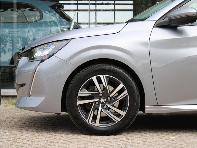 Peugeot 208 1.2T Allure | Navi/Climate/PDC