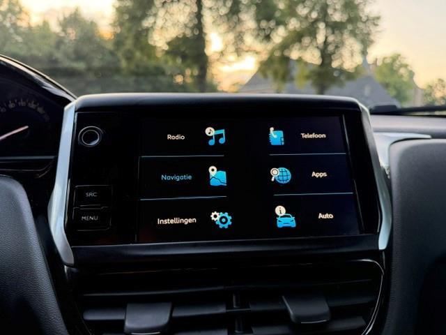 Peugeot 208 1.2 PureTech Blue Lion Trekhaak/Acarplay/Navi/APK