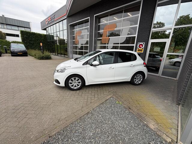 Peugeot 208 1.2 PureTech Blue Lion