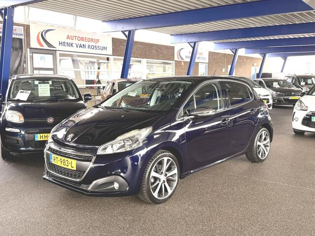 Peugeot 208 1.2 PureTech Allure Automaat | PDC | Carplay | Navi | Camera | Clima | NAP.