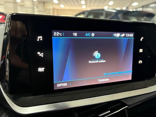Peugeot 208 1.2 Allure 5 Drs Navigatie PDC Apple Android ECC Airco