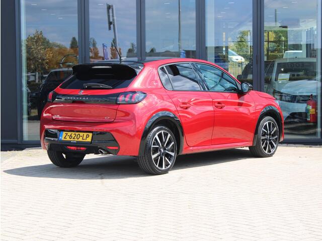 Peugeot 208 1.2 PureTech GT Pack | Stoel verwarming / Suede bekleding / Pano