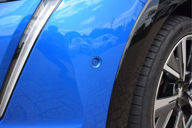 Peugeot 208 1.2 GT 100PK | NL-Auto | Panoramadak | Camera | Automaat