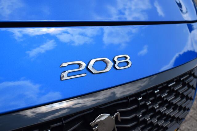 Peugeot 208 1.2 GT 100PK | NL-Auto | Panoramadak | Camera | Automaat