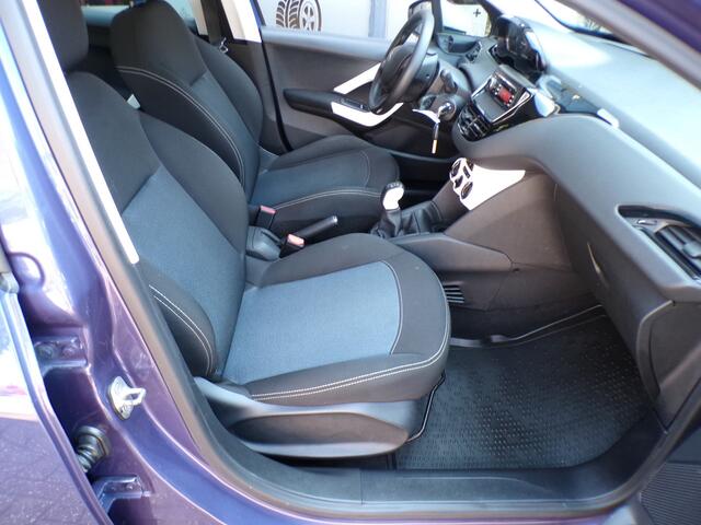 Peugeot 208 1.2 5-Drs Like 1e EIGENAAR,AIRCO!