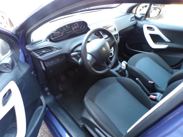 Peugeot 208 1.2 5-Drs Like 1e EIGENAAR,AIRCO!