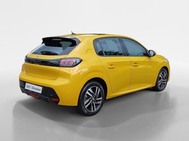 Peugeot 208 1.2 PureTech Allure | Climate | Cruise | Panodak | Parkeersensoren | navigatie | LM Velgen | Stoelverwarming |