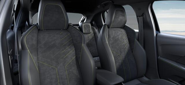 Peugeot 208 1.2 Hybrid 145 e-DCS6 GT DIRECT RIJDEN - RIJKLAAR - ALCANTARA - 8 JAAR GARANTIE RIJKLAAR ¤ 31.333,-