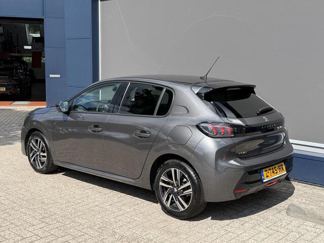 Peugeot 208 1.2 Turbo 100PK Allure | Navigatie via Telefoon | Keyless Entry/Start | Climate Control | Stoelverwarming | LED Verlichting | Camera | Parkeersensoren | Cruise Control | Lichtmetalen Velgen | Half Lederen Bekleding |