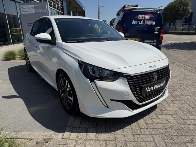 Peugeot 208 1.2 PureTech Allure Pack 100pk l Navi l Camera l 3D Cockpit