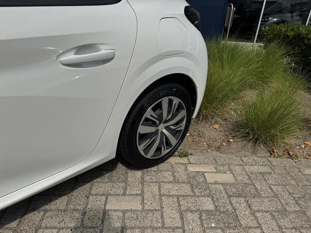 Peugeot 208 1.2 PureTech Blue Lease Active
